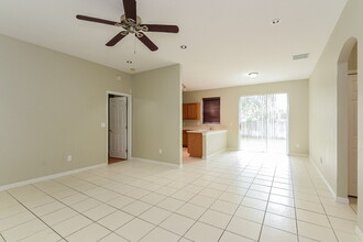 758 River Rock Blvd in Apopka, FL - Building Photo - Building Photo