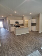 7224 Lillie Dr in Denham Springs, LA - Foto de edificio - Building Photo