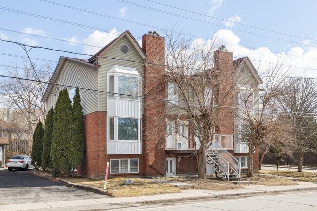 74A Belleau St in Gatineau, QC - Building Photo - Primary Photo