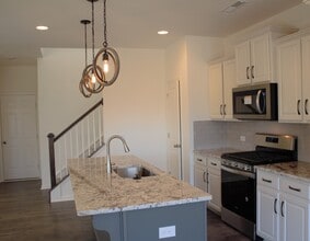 4671 Wesmar Ct in Winston-Salem, NC - Building Photo - Building Photo