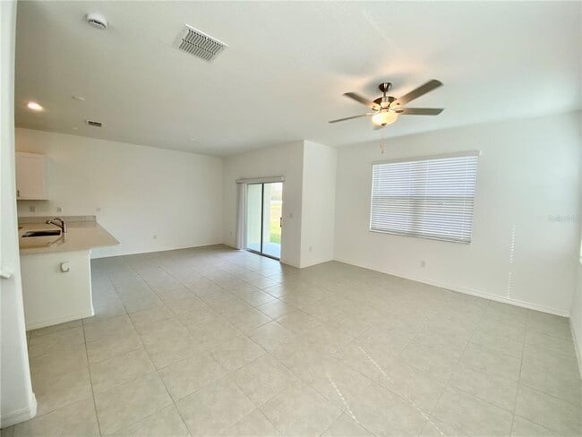 6246 Shiner St in Land O Lakes, FL - Building Photo - Building Photo