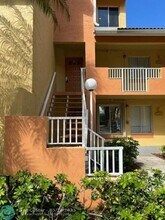 1068 Coral Club Dr in Coral Springs, FL - Building Photo - Building Photo