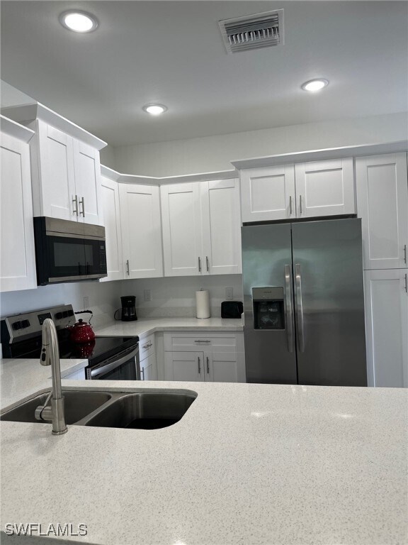 property at 405 W 12th St