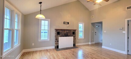 646 Princeton Ave in Brick, NJ - Building Photo - Building Photo