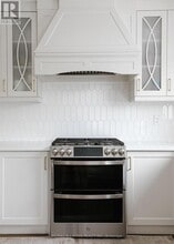 10 Thicketwood Blvd in Whitchurch-Stouffville, ON - Building Photo - Building Photo