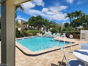 1629 Spoonbill Ln in Naples, FL - Building Photo - Building Photo