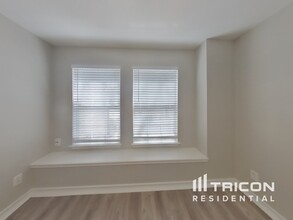 10723 Terrace Crest in San Antonio, TX - Building Photo - Building Photo