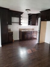 8572 Park St in Bellflower, CA - Building Photo - Building Photo