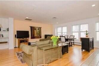 1 Davenport St in Cambridge, MA - Building Photo - Building Photo