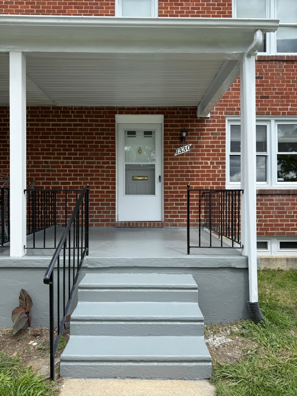 property at 1330 Woodbourne Ave