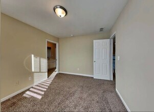 66 Kenyon St SE in Atlanta, GA - Building Photo - Building Photo