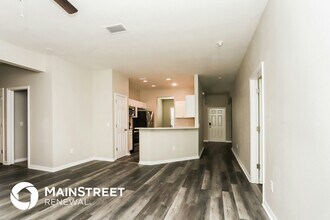 7836 Evinrude Ave in North Port, FL - Building Photo - Building Photo