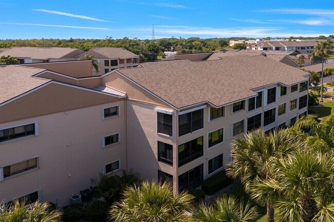 property at 6165 S Mirror Lake Dr