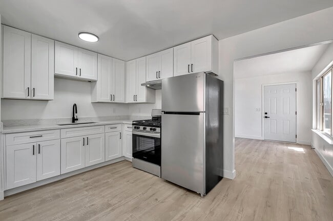 344 Pennsylvania Dr in Watsonville, CA - Foto de edificio - Building Photo