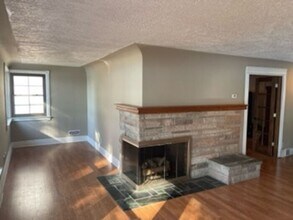 4461 Parnell Dr in Clarkston, MI - Building Photo - Building Photo