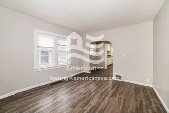 727 W Thrush Ave in Peoria, IL - Building Photo - Building Photo