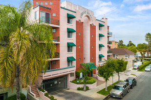 Studio Heights Apartments