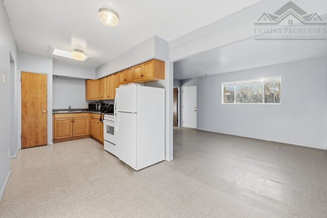 1501 Pso De La Conquistadora