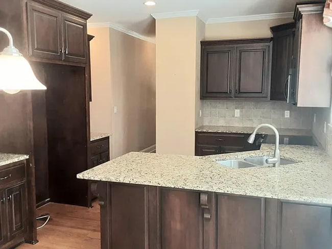 1070 Camden Park Dr in Watkinsville, GA - Building Photo - Building Photo