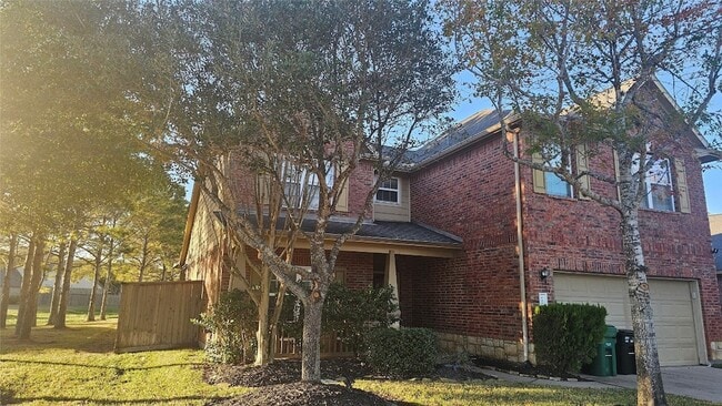 9407 Herons Grove Ln