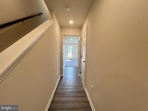 253 Telluride Wy in Charles Town, WV - Building Photo - Building Photo