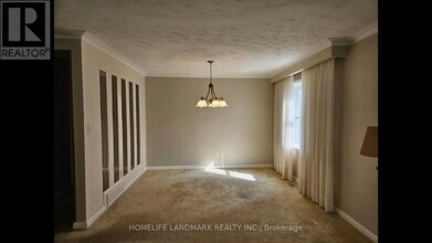 147 Fitzgibbon Ave in Toronto, ON - Building Photo - Building Photo