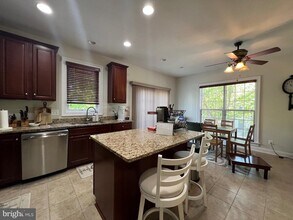 14878 Potomac Branch Dr in Woodbridge, VA - Building Photo - Building Photo