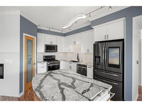 500 E Grant St in Minneapolis, MN - Foto de edificio - Building Photo