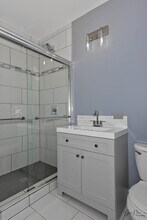 51 Seymour Ave in Grayslake, IL - Building Photo - Building Photo