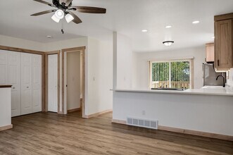 705-707 Cardinal Ave in Rockland, WI - Building Photo - Building Photo