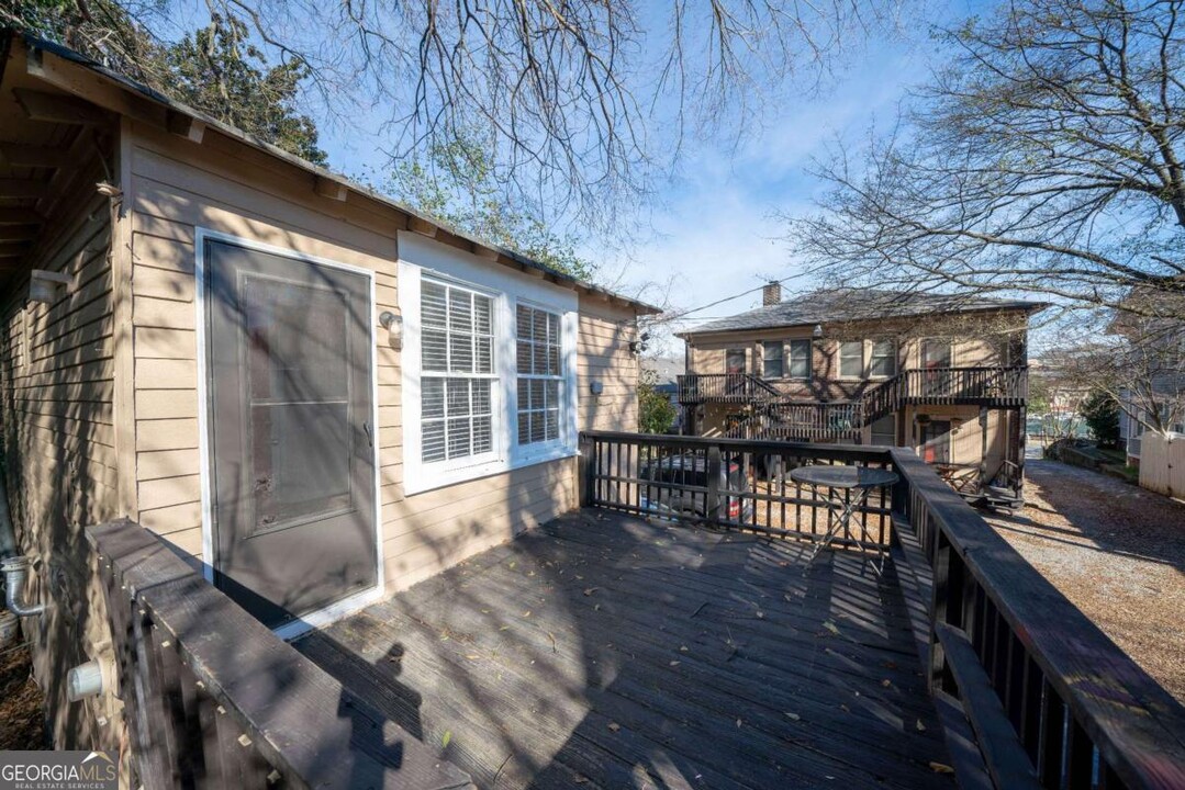 716 Lakeview Ave NE in Atlanta, GA - Building Photo