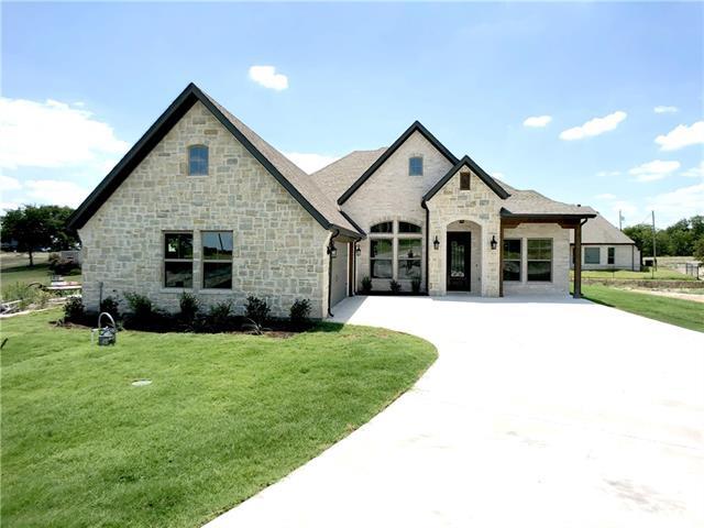 8219 Cuesta Ln in Fort Worth, TX - Building Photo