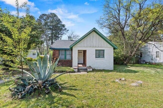 property at 1875 Kissingbower Rd