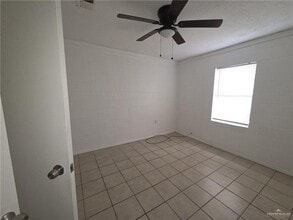 5 1st St in Mission, TX - Building Photo - Building Photo