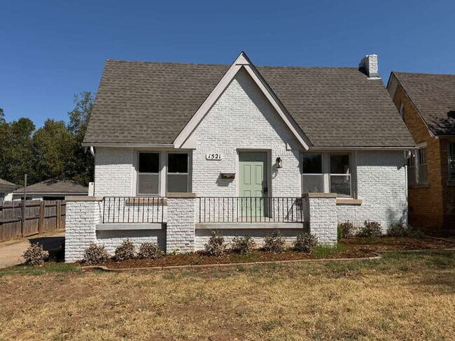 property at 1521 NW 41st St