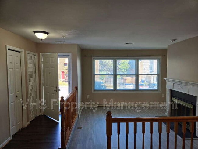 11176 Stagestone Way in Manassas, VA - Building Photo - Building Photo