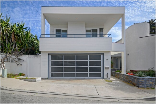 161 Ruby St in Laguna Beach, CA - Foto de edificio - Building Photo