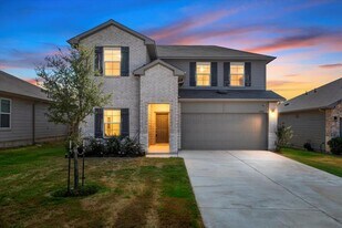 5705 Brocade Dr in Austin, TX - Building Photo