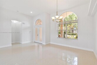 6543 NW 72nd Pl in Parkland, FL - Building Photo - Building Photo