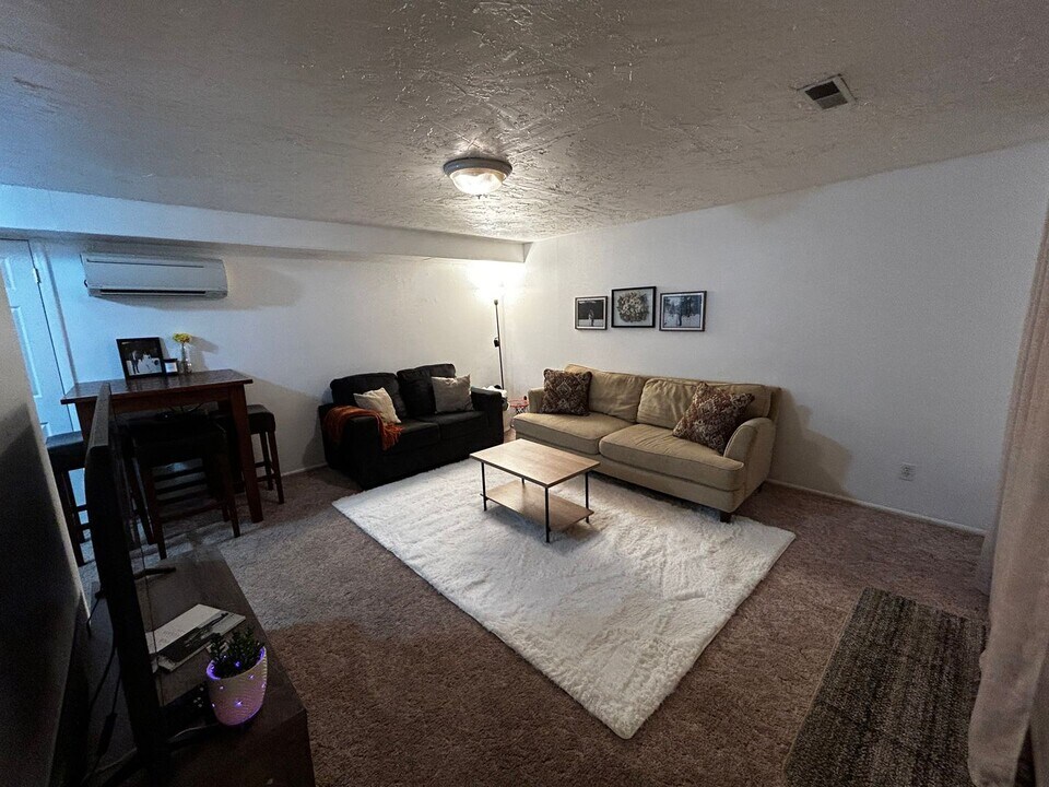 473 S State St in Provo, UT - Building Photo