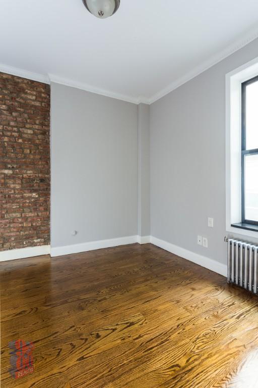 334 E 100th St in New York, NY - Building Photo - Building Photo