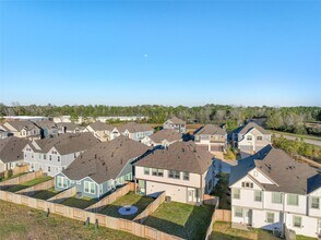 632 Silver Pear Ct in Montgomery, TX - Building Photo - Building Photo