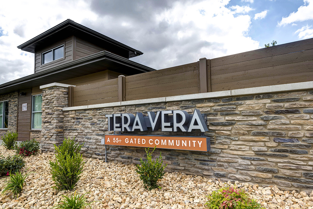 Tera Vera & Tera Vera II in Springfield, MO - Building Photo