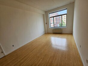 1955 1st Ave in New York, NY - Building Photo - Building Photo