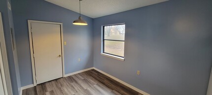 905 S 4th St in Horseshoe Bend, AR - Building Photo - Building Photo