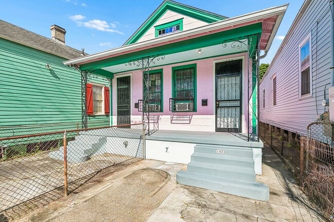 property at 1022 Port St