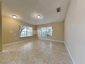 305 Abigail Rd in Plant City, FL - Building Photo - Building Photo