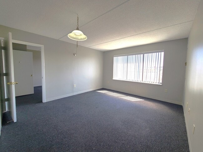 7 Peninsula Pl, Unit 1 in Boston, MA - Building Photo - Building Photo