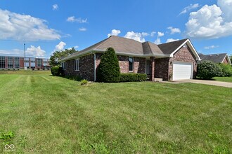 641 S Grant St in Brownsburg, IN - Building Photo - Building Photo