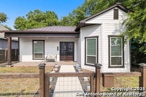 1219 N Olive St in San Antonio, TX - Building Photo